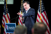 Dr�mai fordulatok ut�n Mitt Romney nyerte az amerikai eln�kv�laszt�s els� csat�j�t